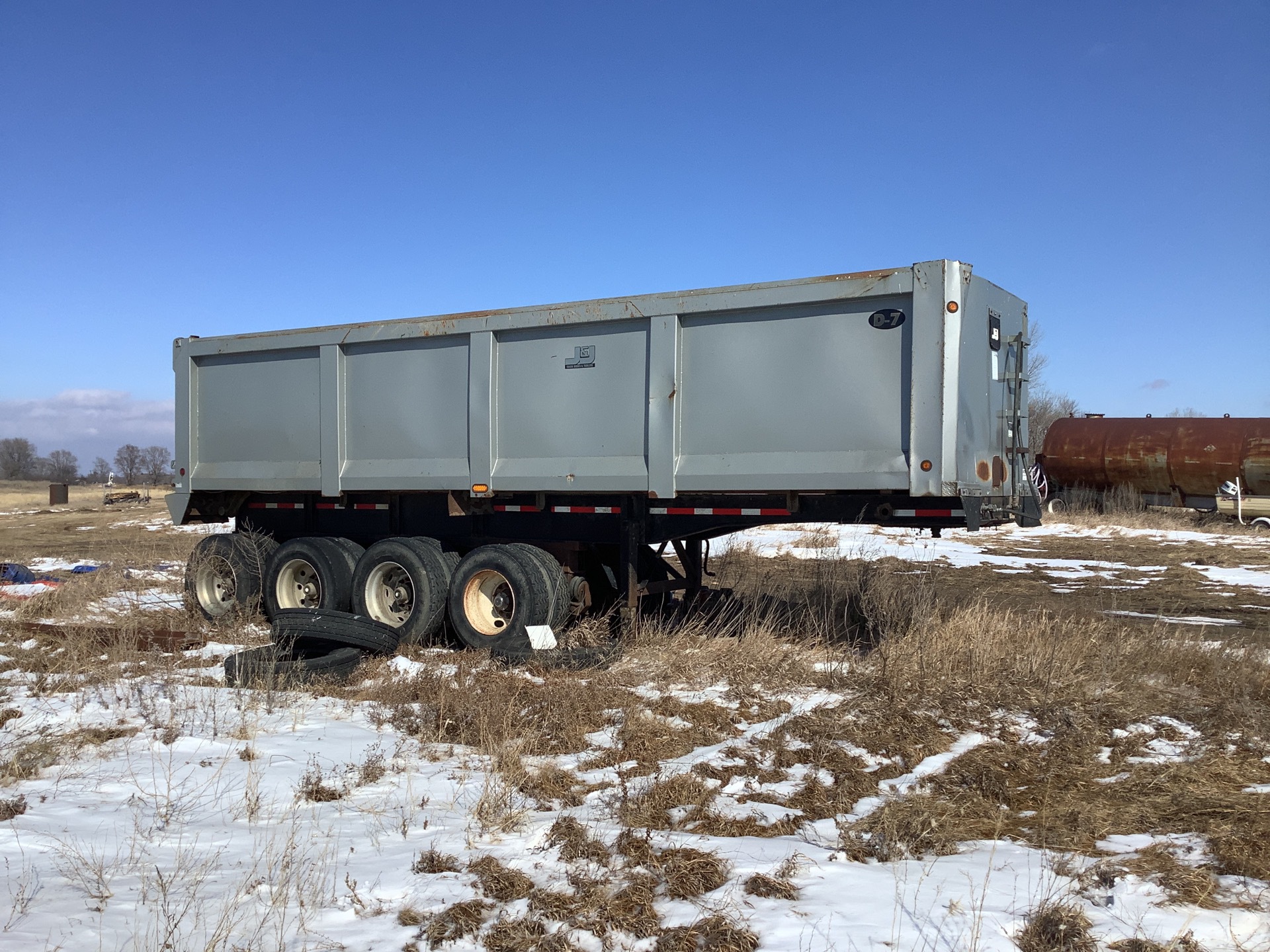 2005 J&J Trailers  Tri/A End Dump Trailer