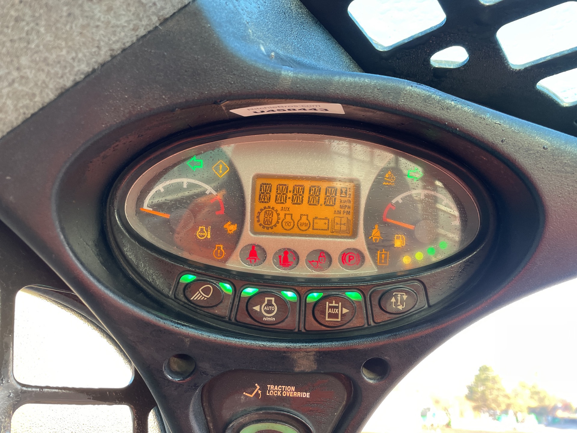 Photo - 25