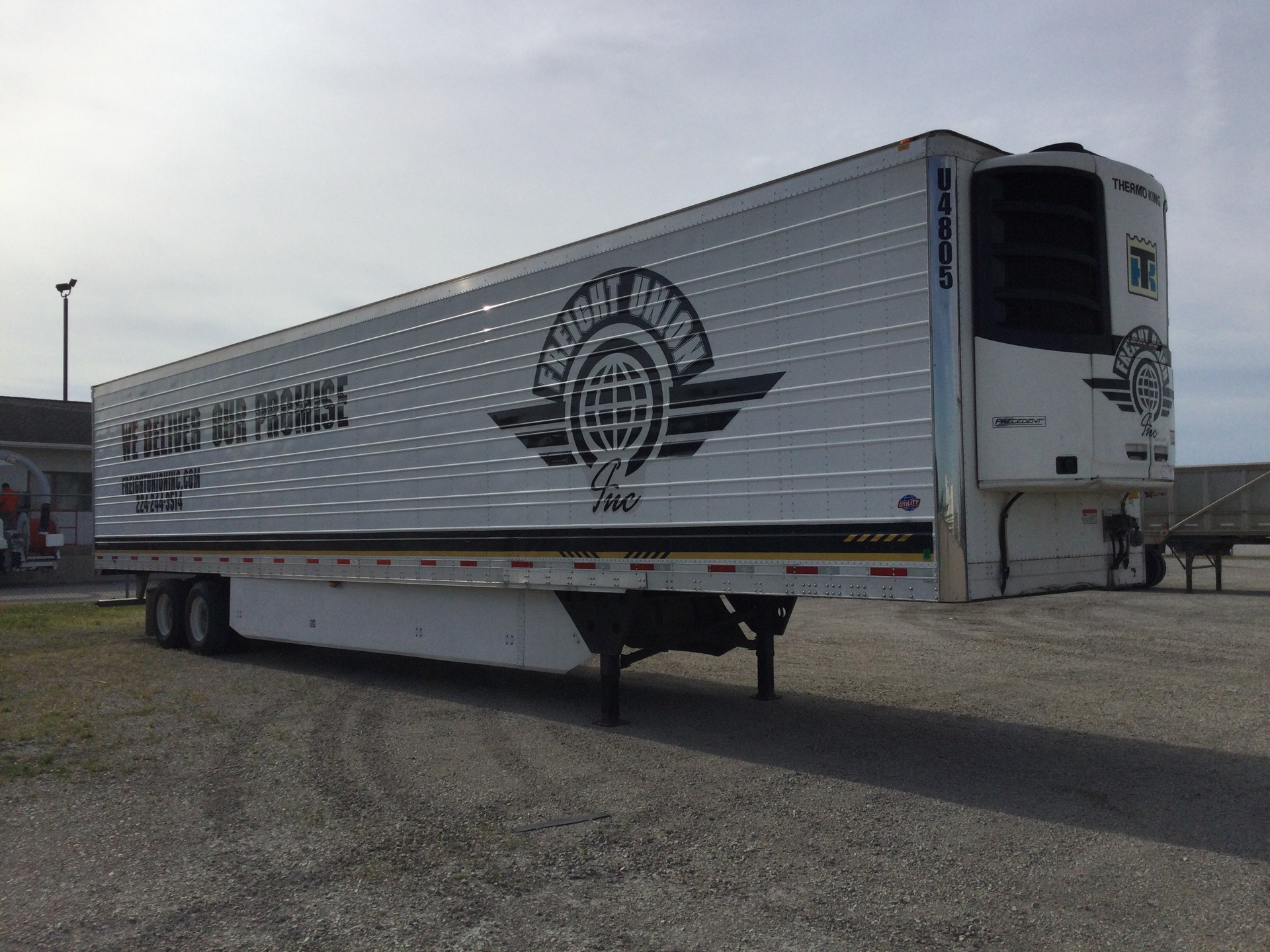 2019 Utility 53 ft T/A Refrigerated Trailer