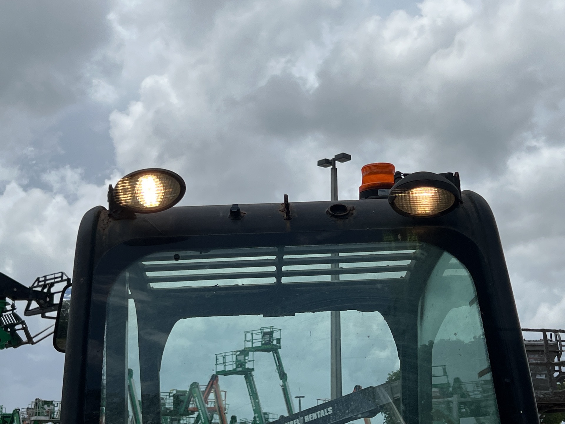 Photo - 17
