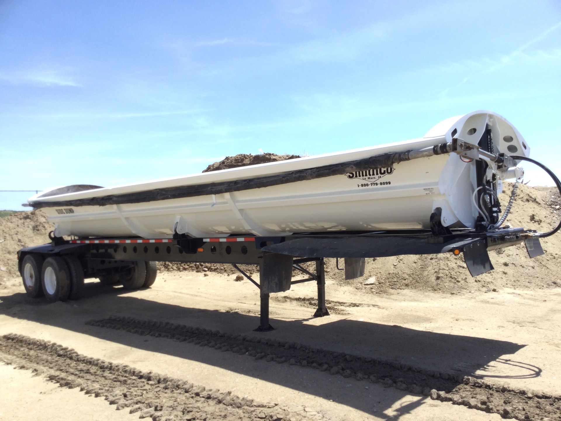 2012 Smithco SX2-40-34 T/A Side Dump Trailer