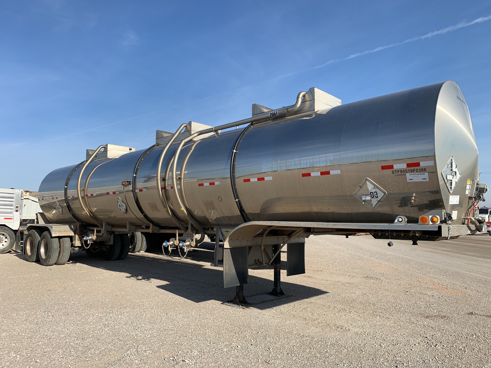 2020 Heil 2667 gal Pneumatic Bulk Trailer