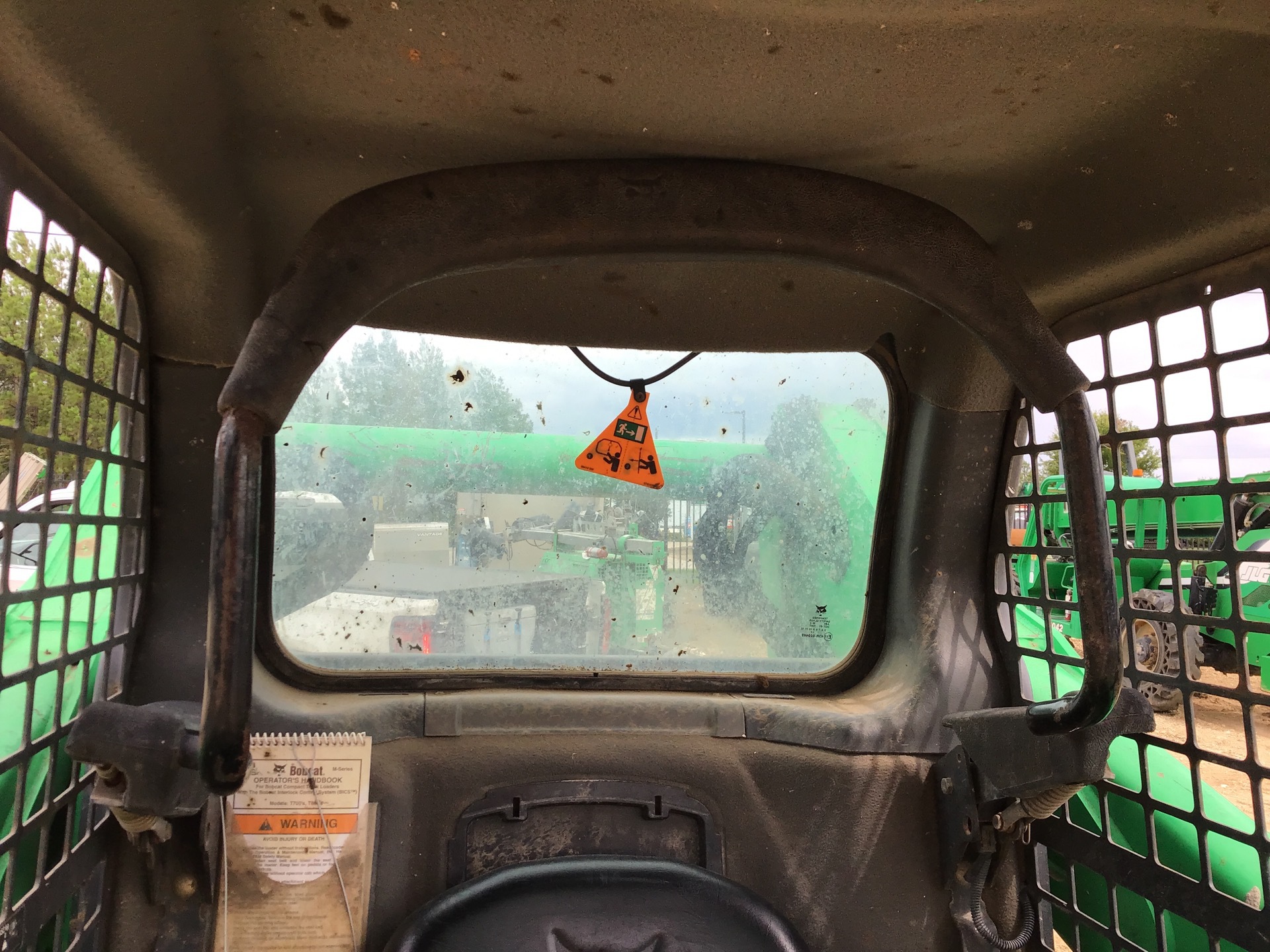 Photo - 11
