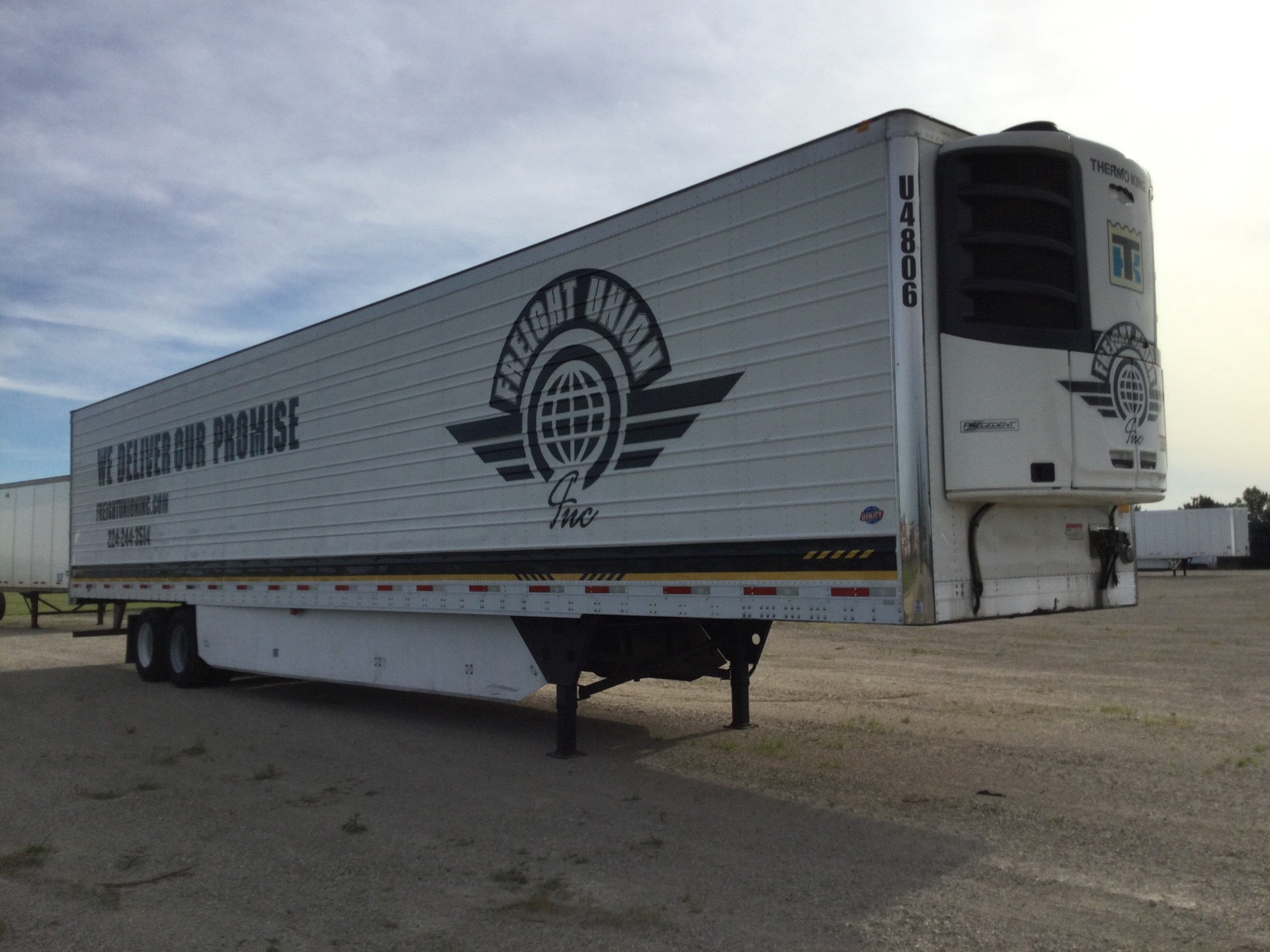 2019 Utility 53 ft T/A Refrigerated Trailer