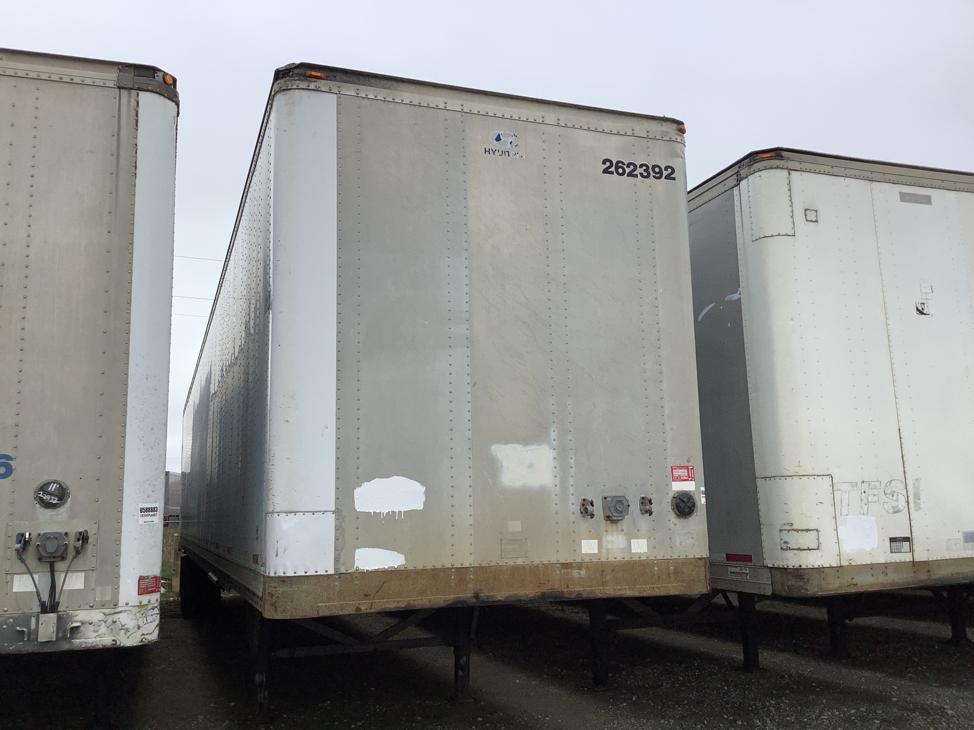 2001 Hyundai 53 ft T/A Van Trailer