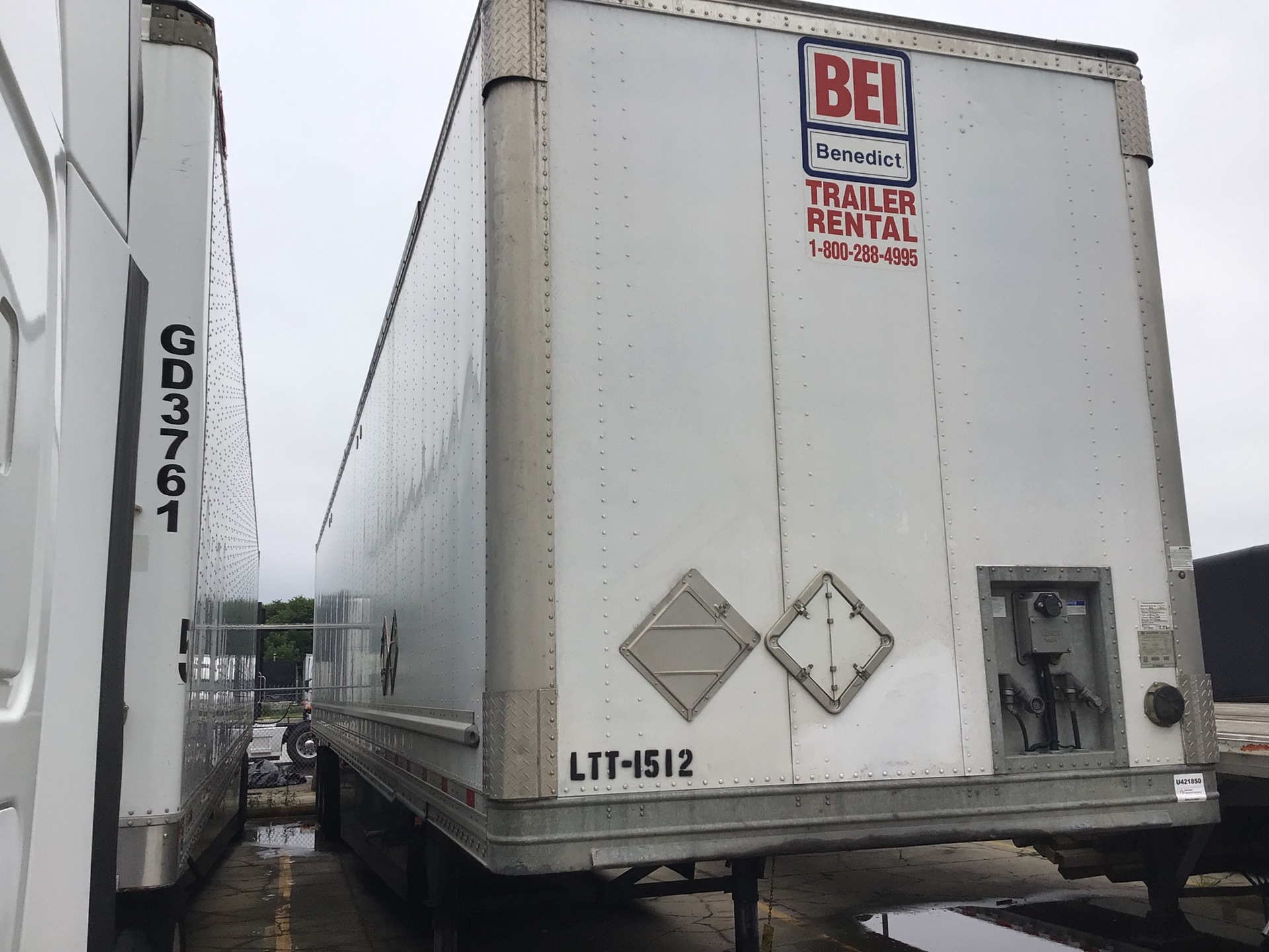 2019 Hyundai 53 ft x 102 in T/A Van Trailer