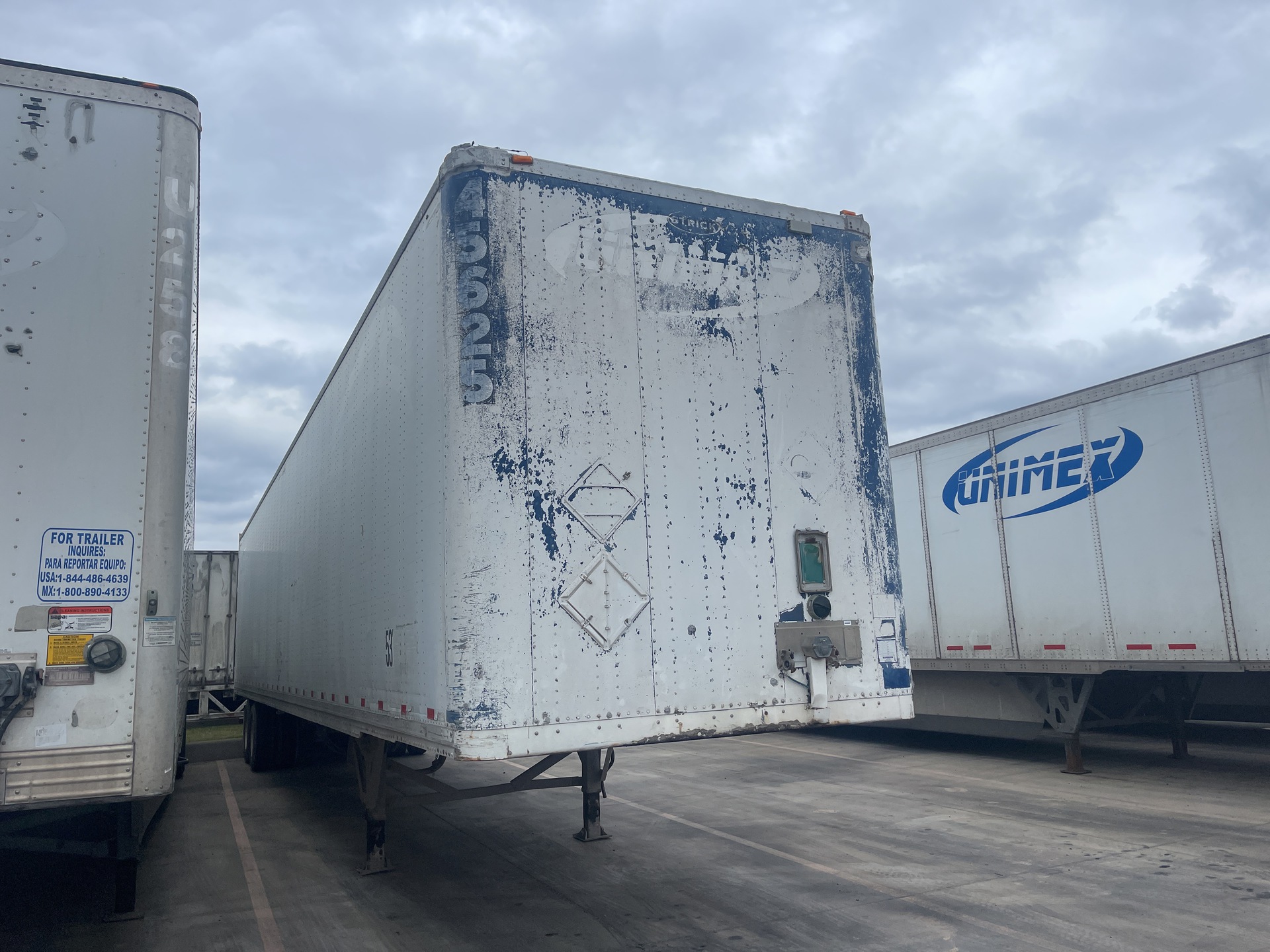 2000 Strick Van Trailer