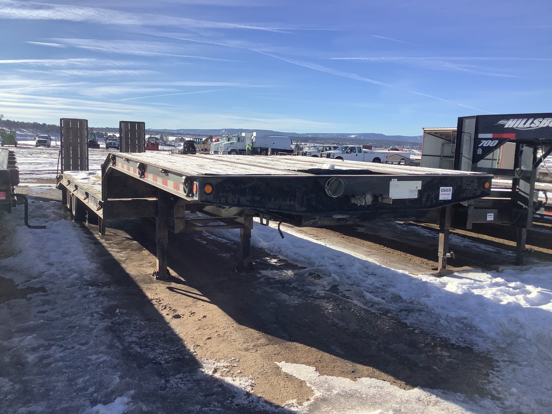 2015 Kaufman  Step Deck Trailer