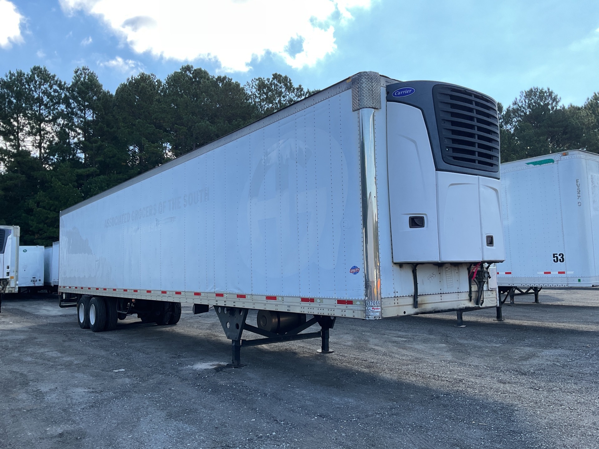 2010 Utility VS2RA 53 ft x 102 in T/A Refrigerated Trailer