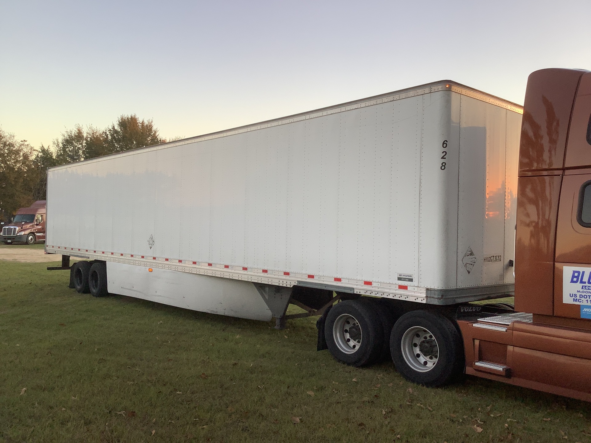 2019 Hyundai VI2530152-AJS 53 ft T/A Van Trailer