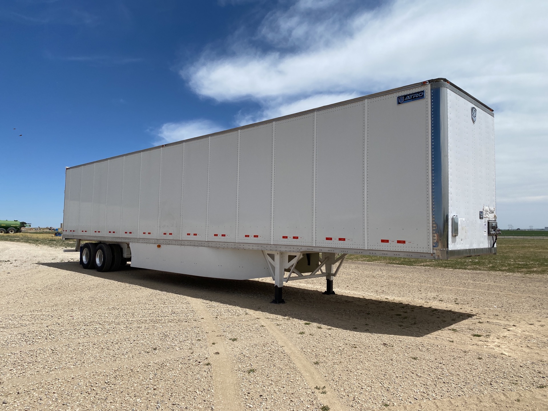 2022 Atro 53 ft x 102 in T/A Van Trailer
