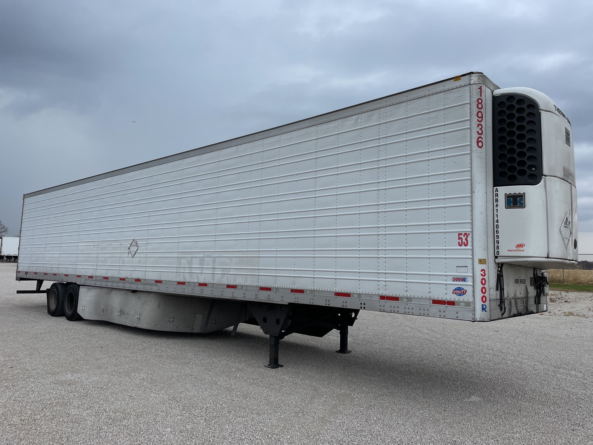 2012 Utility VS2RA 53 ft x 102 in T/A Refrigerated Trailer