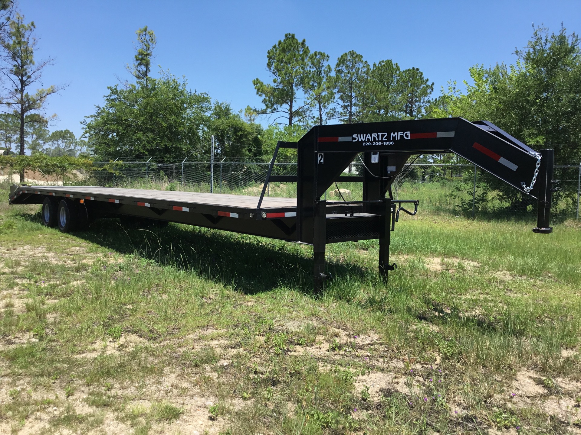 2021 Swartz EQ835-510TG 35 ft Equipment Trailer