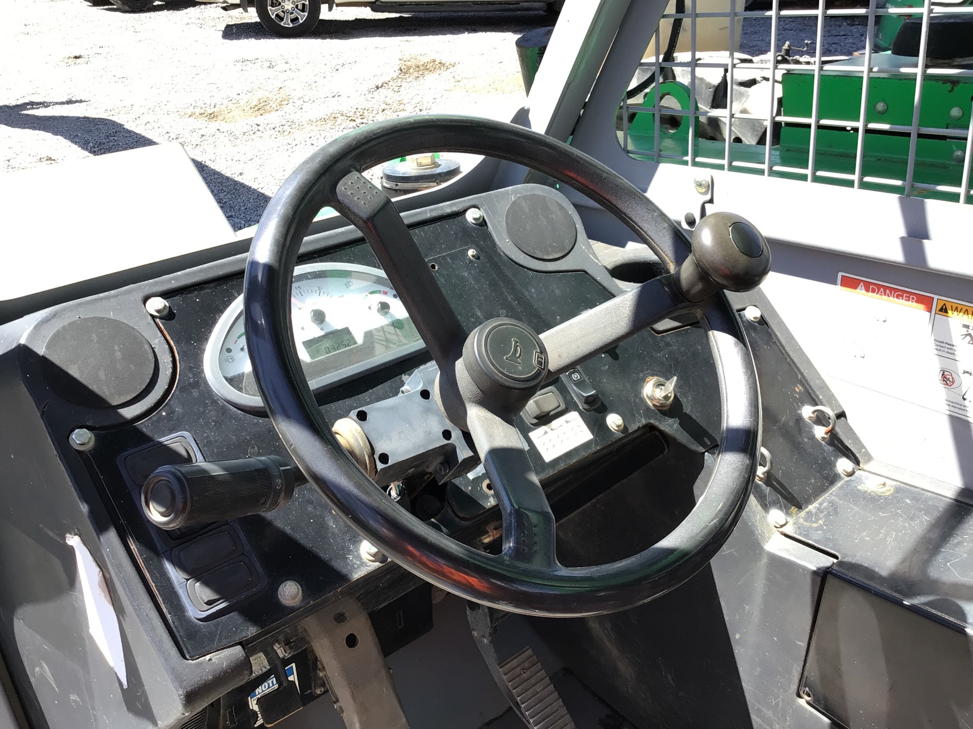 Photo - 16