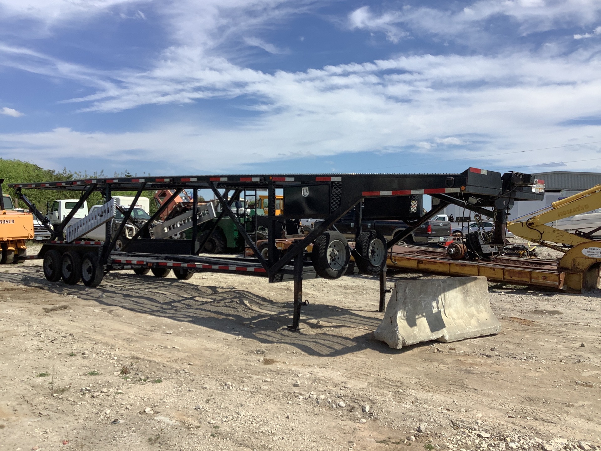 2019 Texas Pride CA84724KGN 5 Car Open Car Carrier Trailer