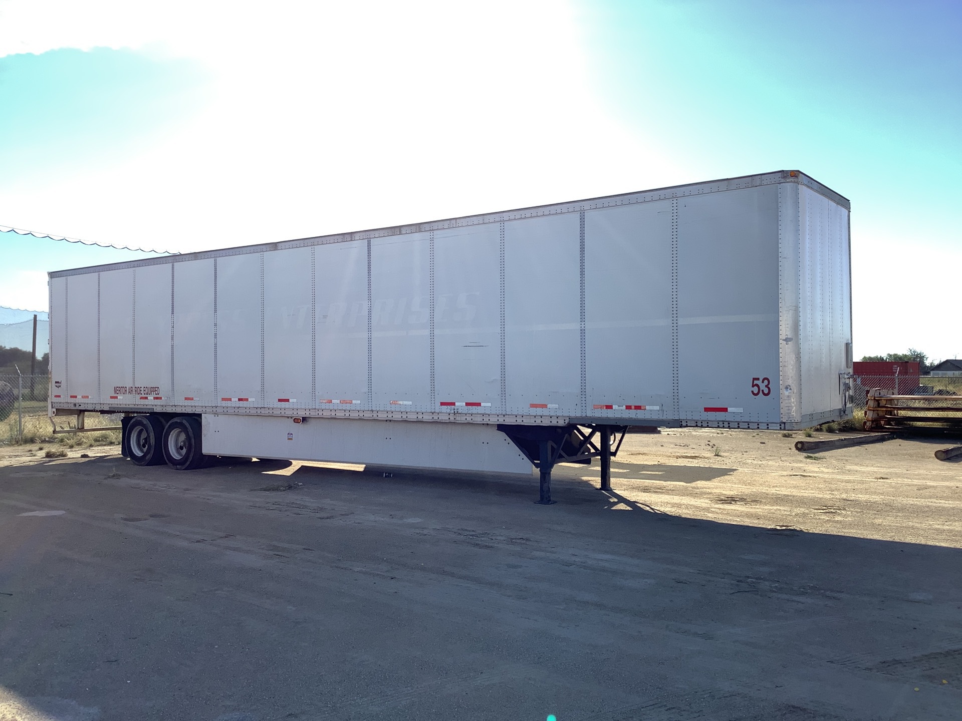 2003 Wabash 52 ft 8 in x 102 in T/A Van Trailer