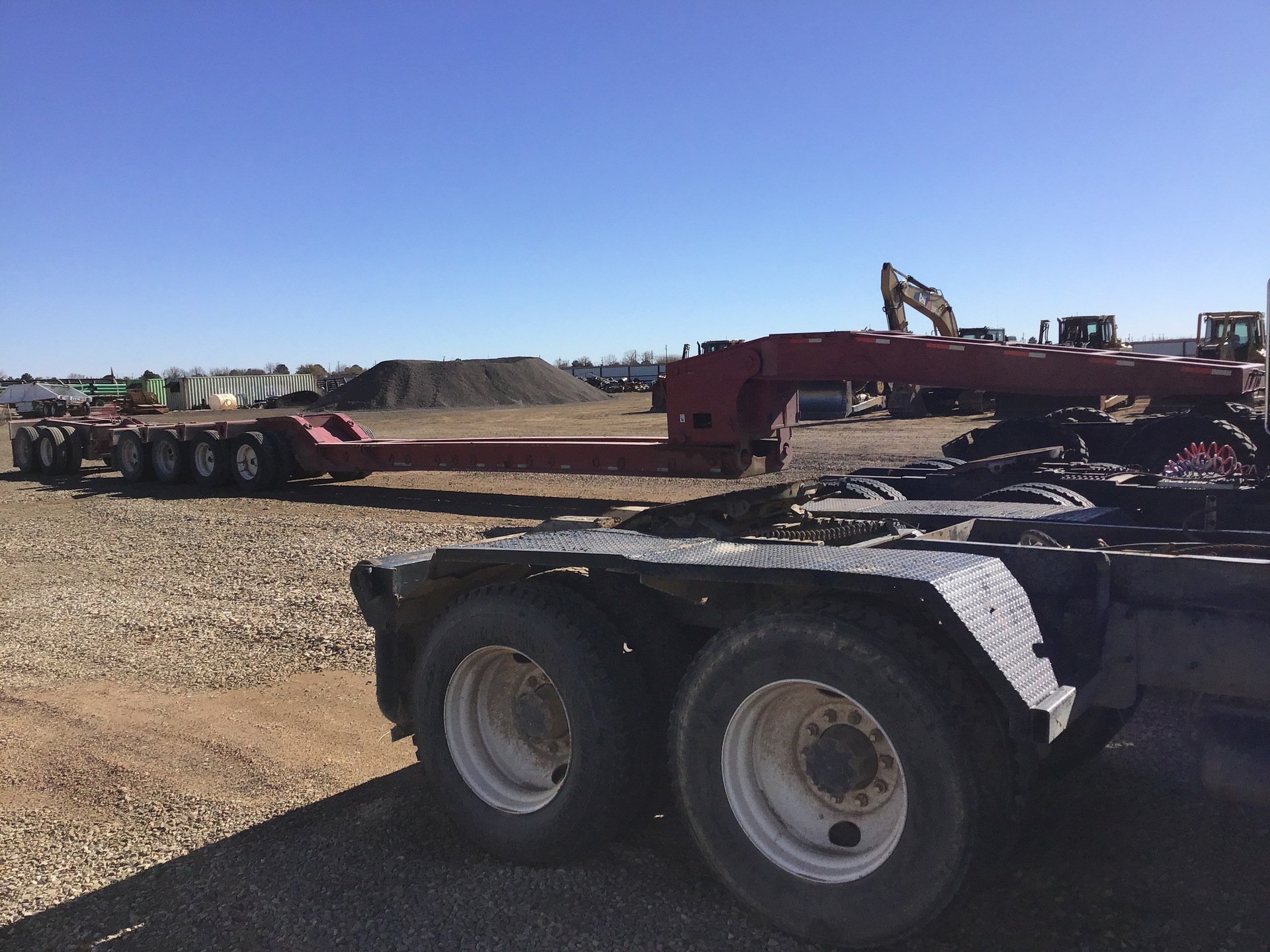 2000 Load King 1004DD Removable Gooseneck Beam Trailer w/Jeep & Booster