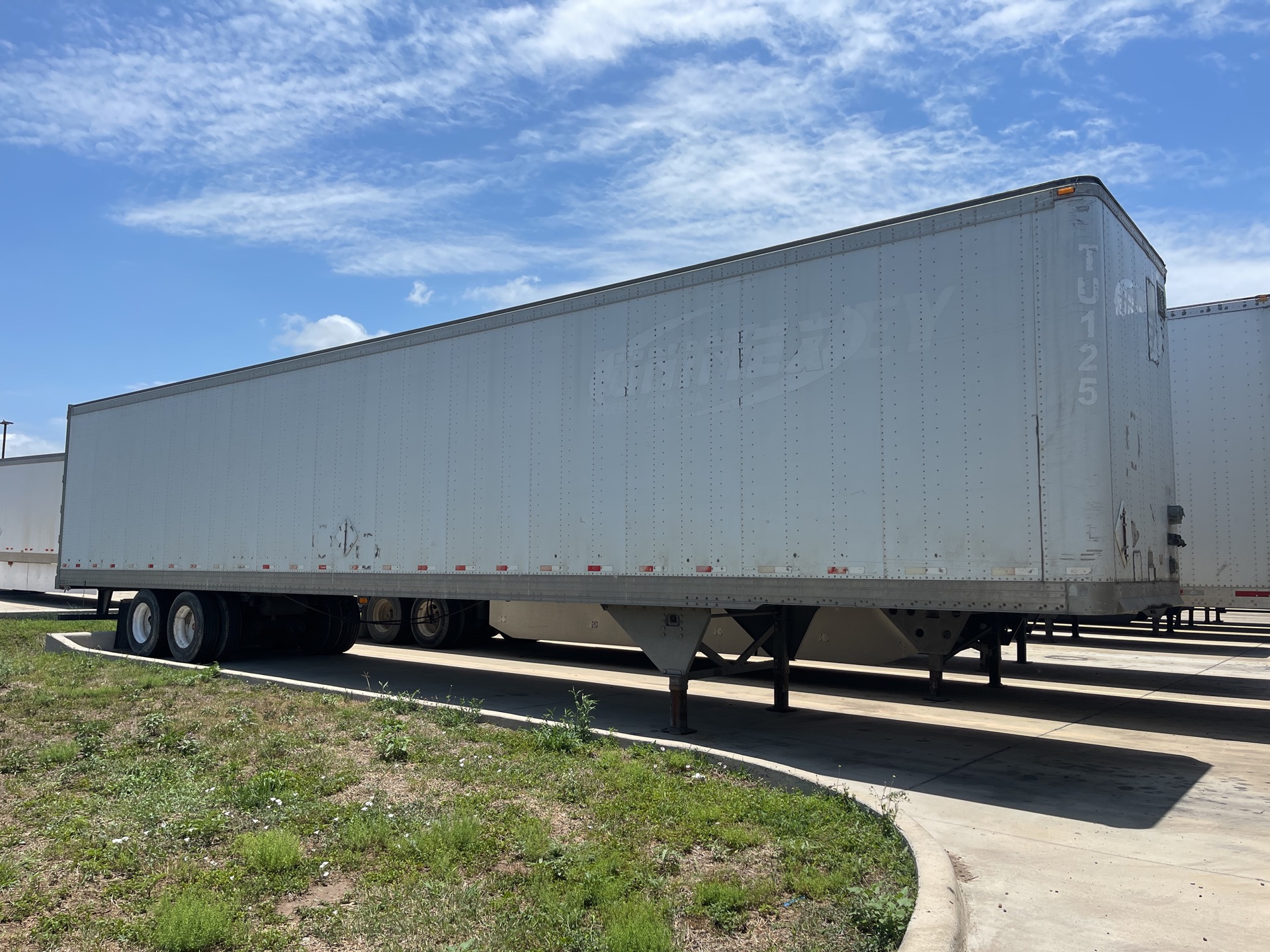 2004 Hyundai Van Trailer