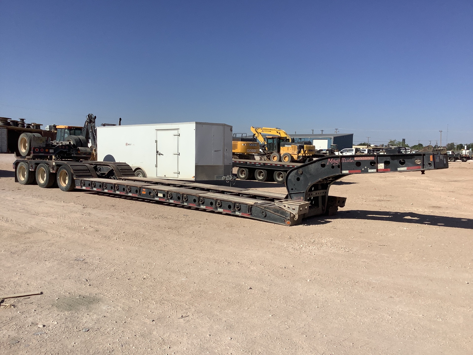 2014 Fontaine Tri/A Removable Gooseneck Lowboy Trailer