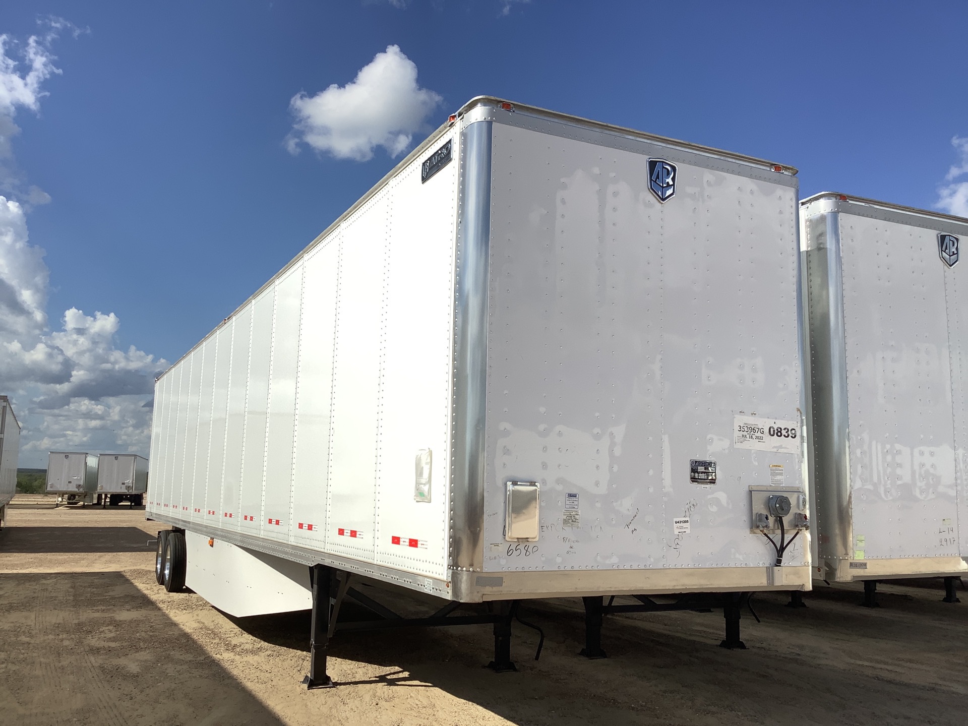 2023 Atro 53 ft x 102 in T/A Van Trailer