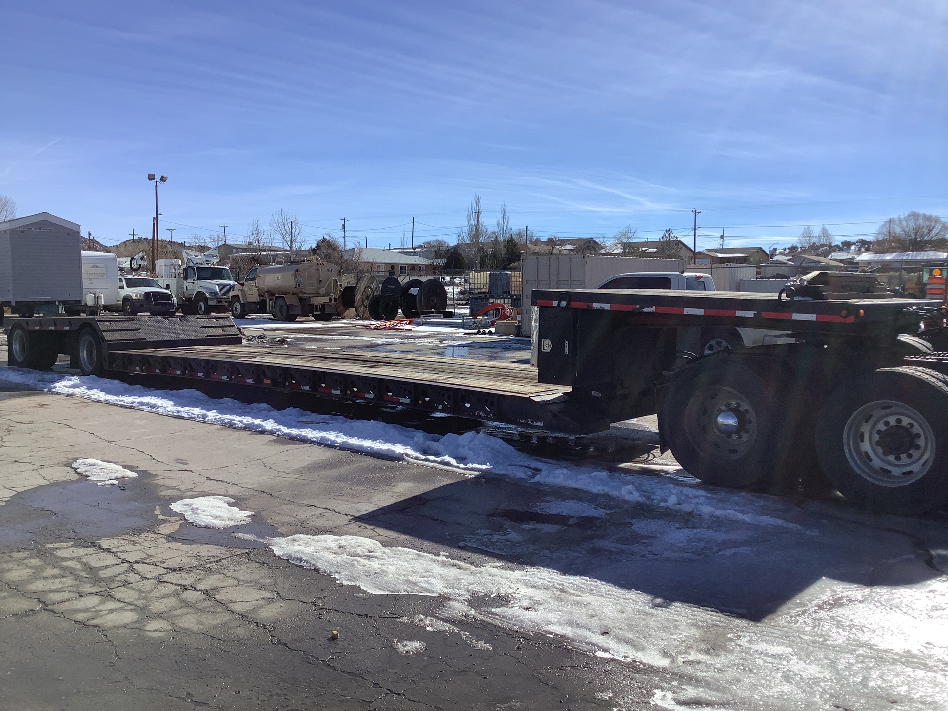 2005 Specialized XL70-MFG T/A Spread Axle Removable Gooseneck Lowboy Trailer