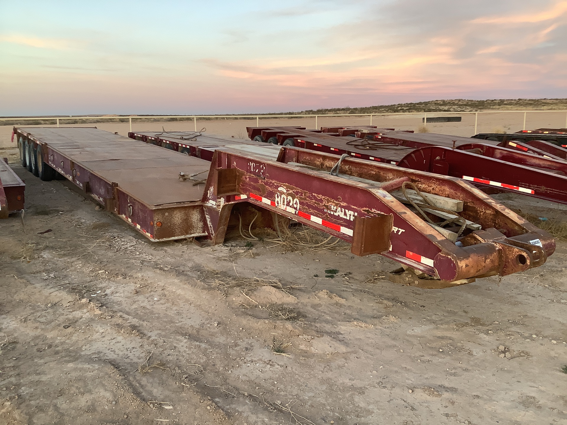 2007 Kalyn/Siebert  Quad/A Oilfield Flatbed Trailer