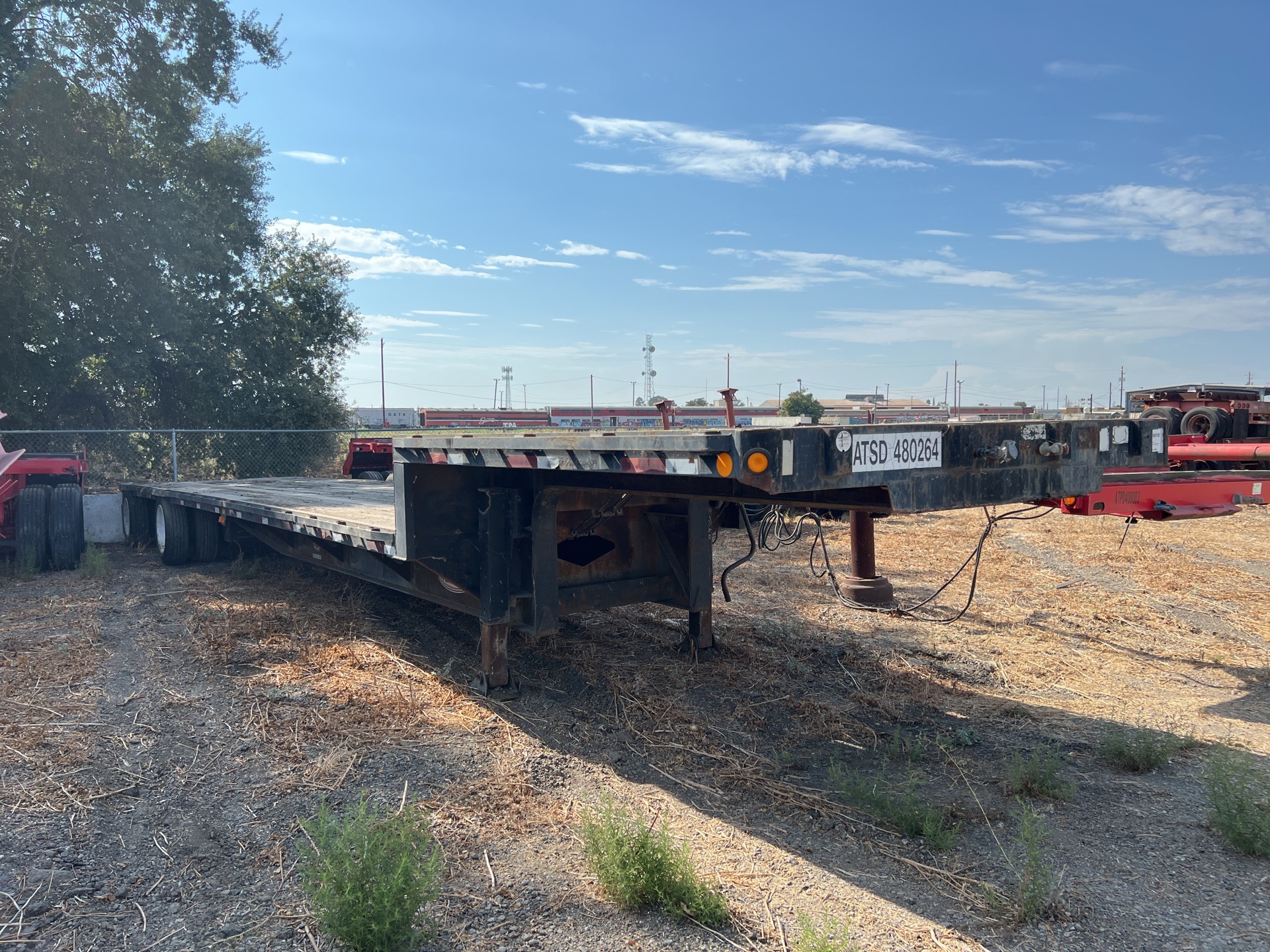 1996 Fontaine 48 ft Step Deck Trailer