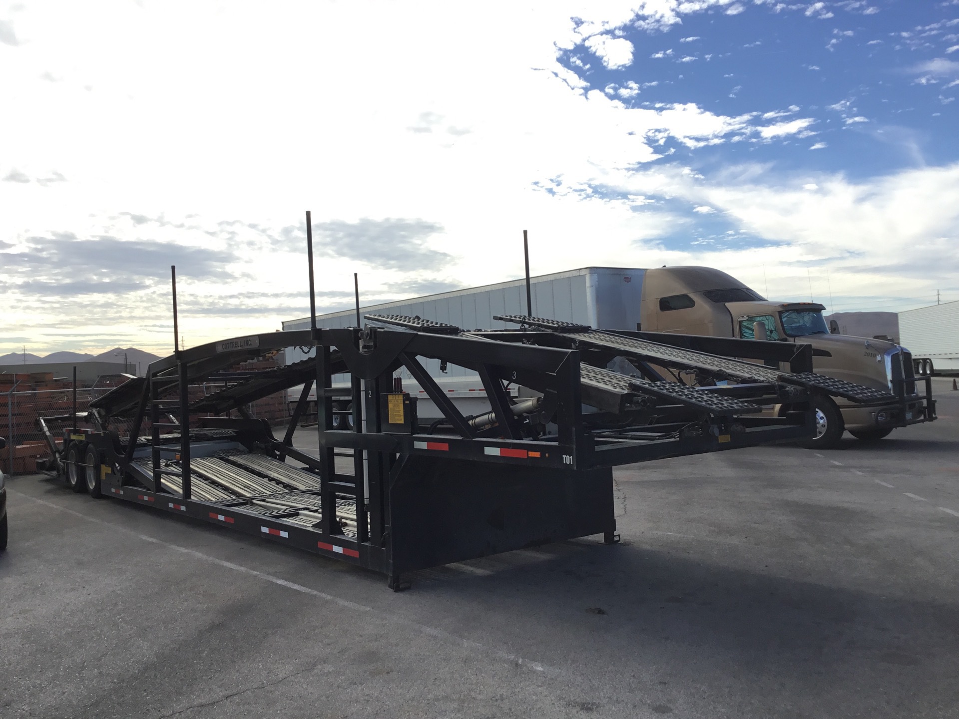 2017 Cottrell EZ-5307XL Car Carrier Trailer
