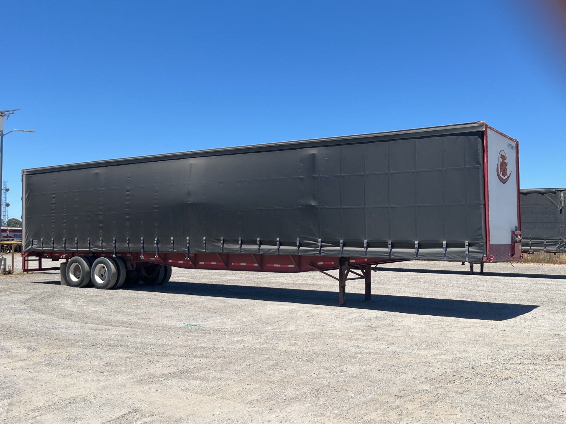 1999 NuVan 53 ft T/A Curtain Side Trailer