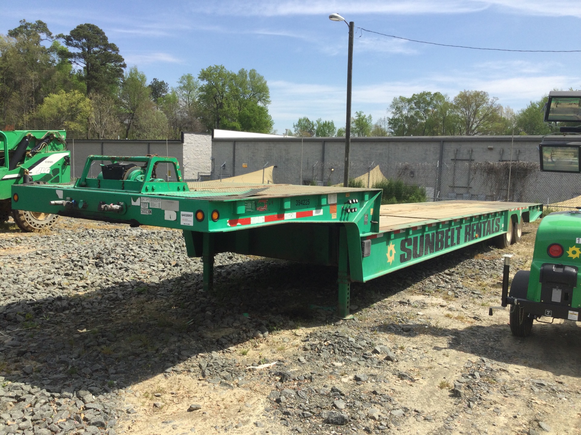 2012 Trail King 38 ft 6 in T/A Hydraulic Tail Trailer