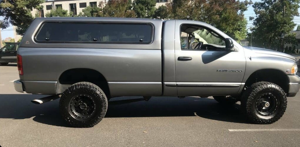 2005 Dodge Ram 2500 Truck SLT w/ Trailer Tow Group
