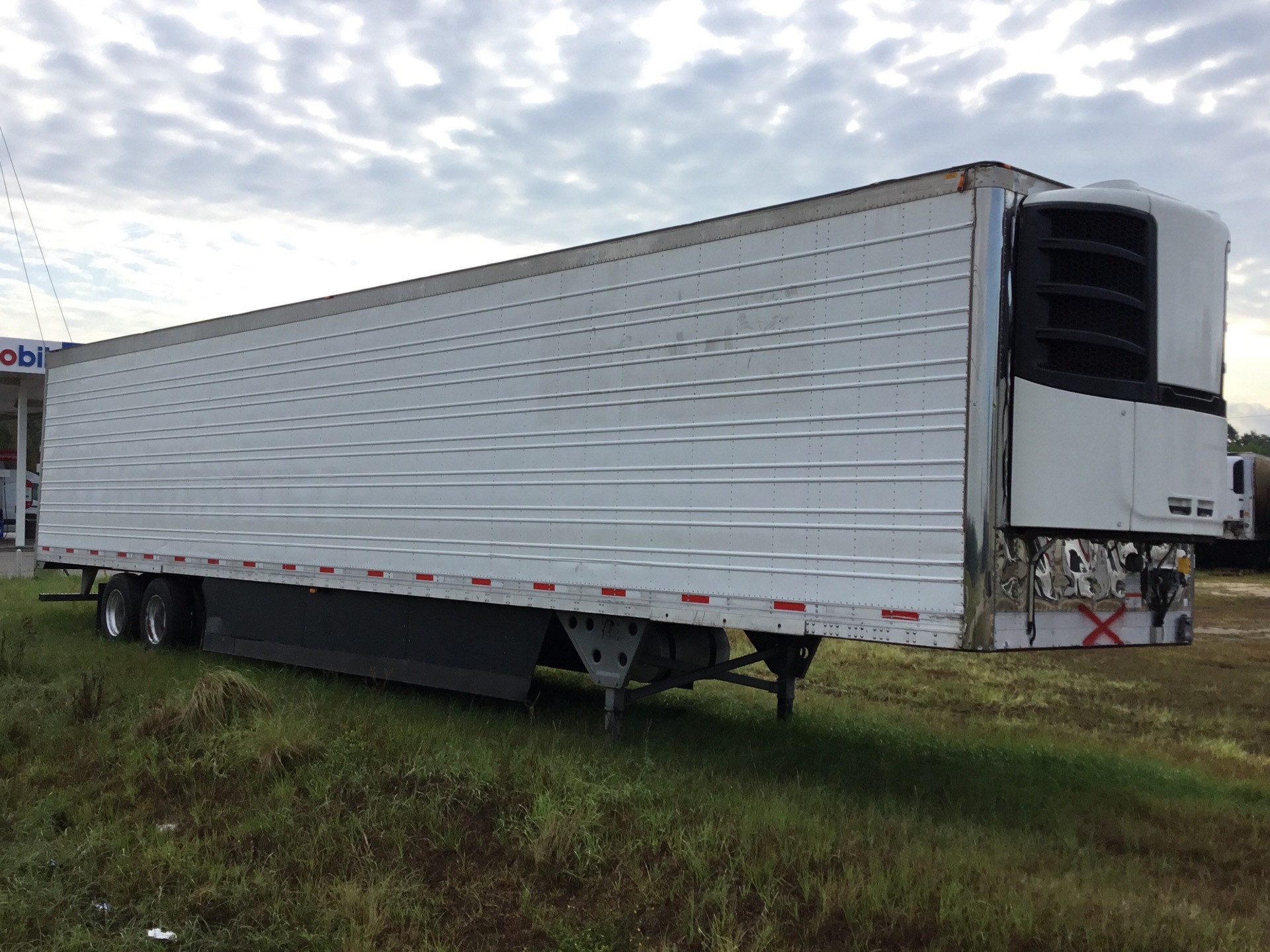2015 Utility VS2RA 53 ft x 102 in T/A Refrigerated Trailer