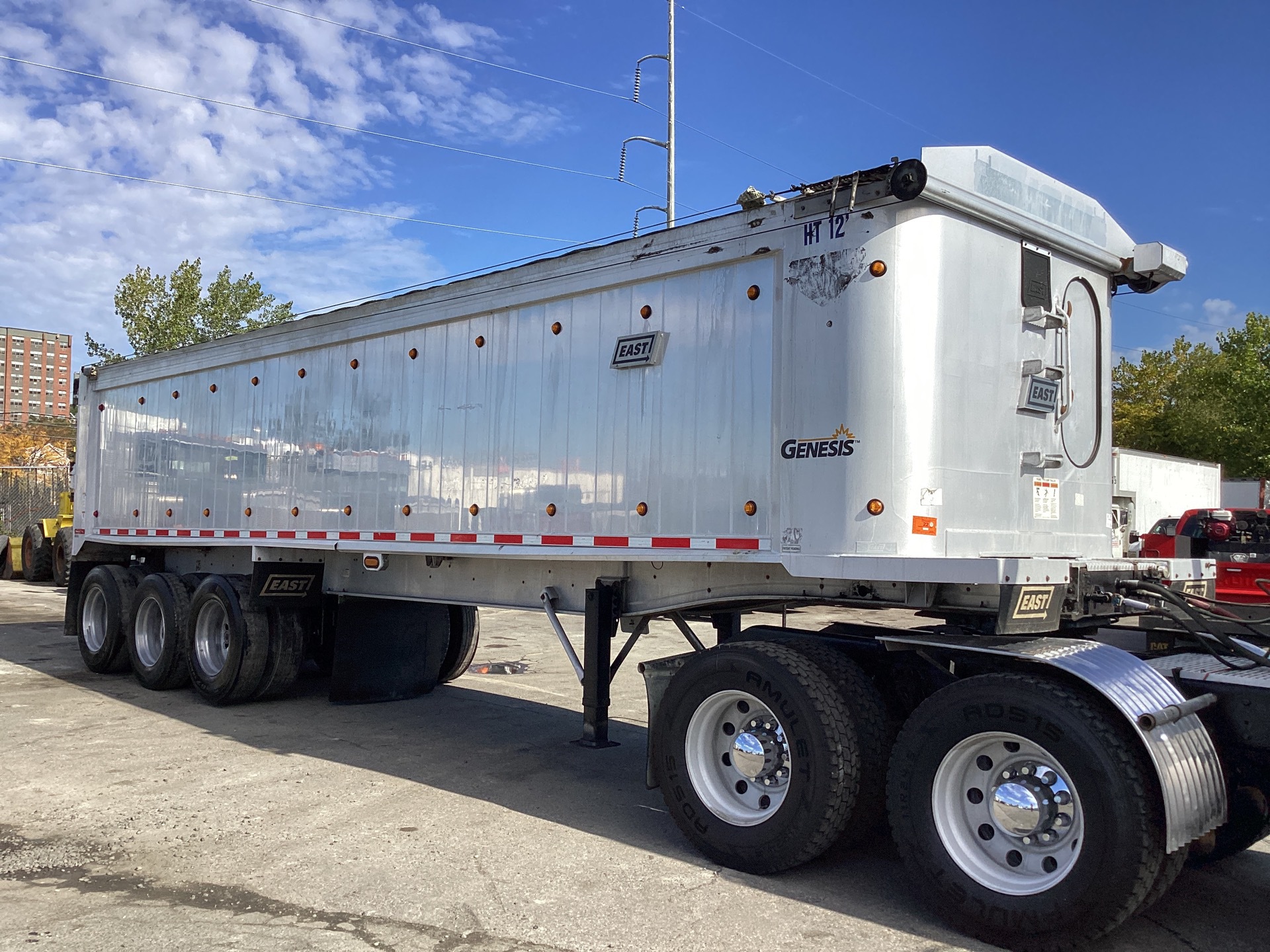 2012 East Genesis 33 ft Tri/A Aluminum End Dump Trailer