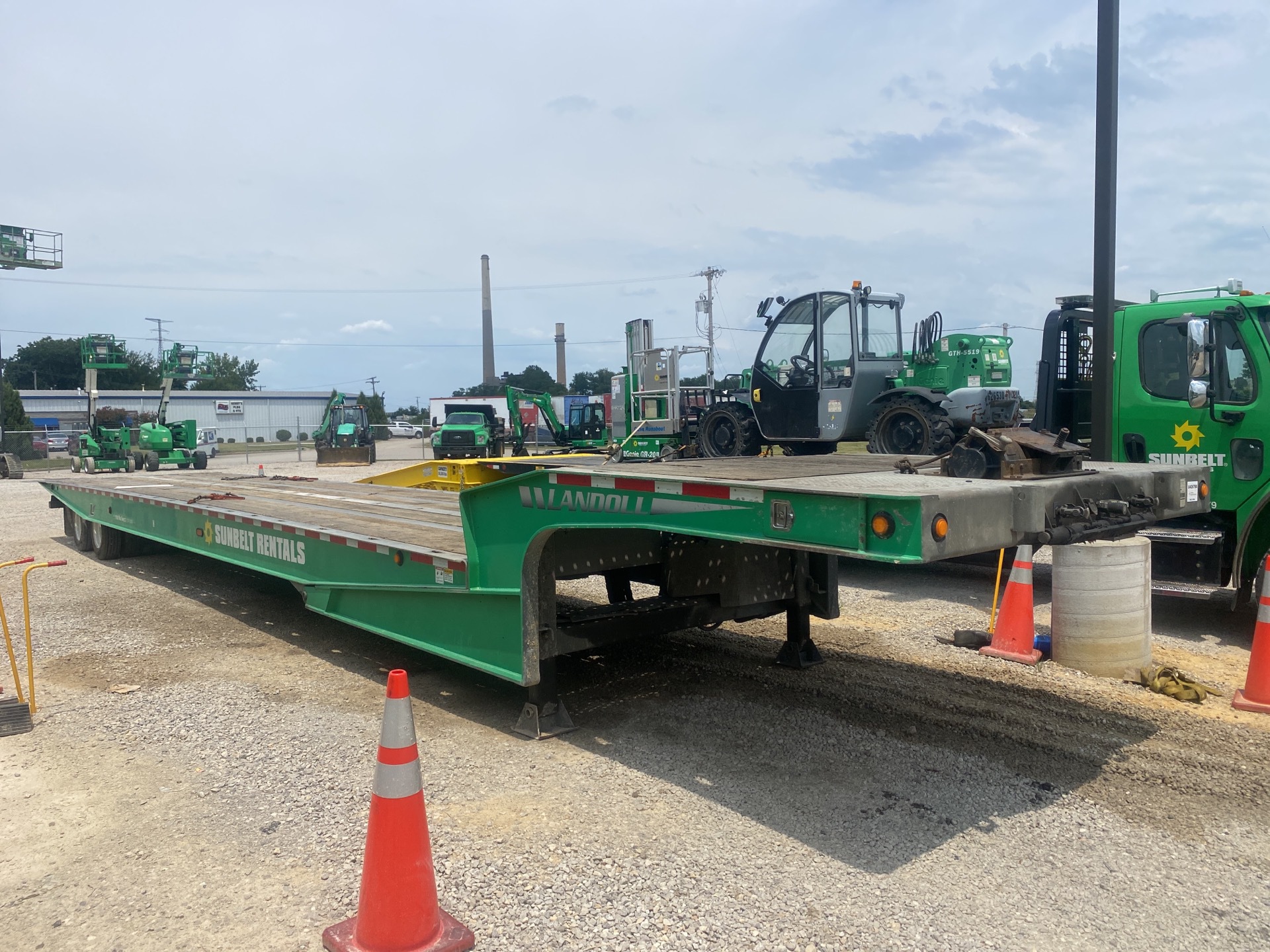 2012 Landoll Sliding Axle Trailer