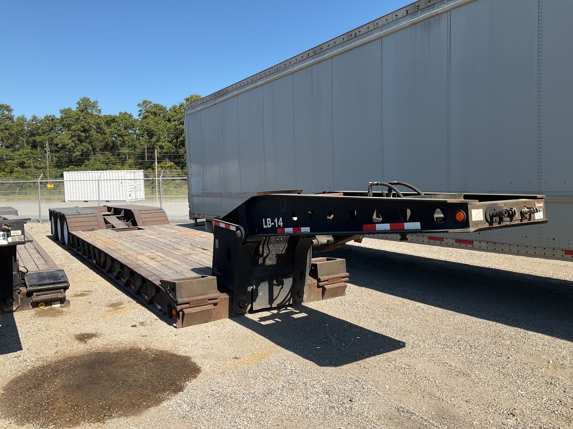 1999 Trail King TK110HDG-493 50 ton 23 ft Tri/A Removable Gooseneck Lowboy Trailer