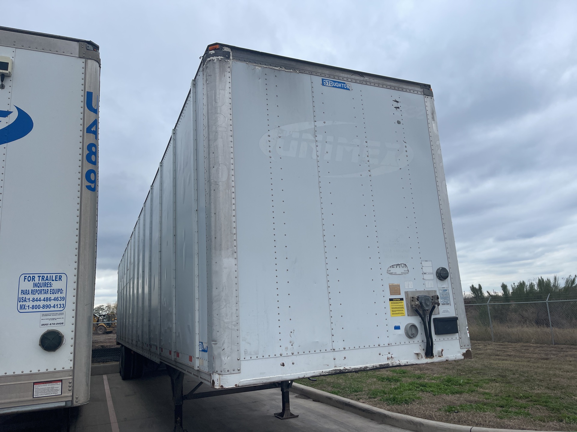 2004 Stoughton Van Trailer