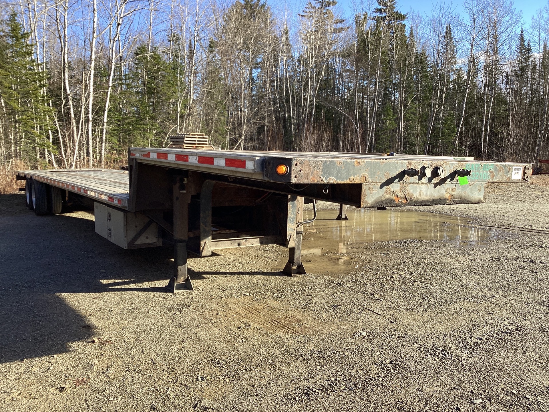 2013 Fontaine HCITX22RSA 53 ft T/A Step Deck Trailer