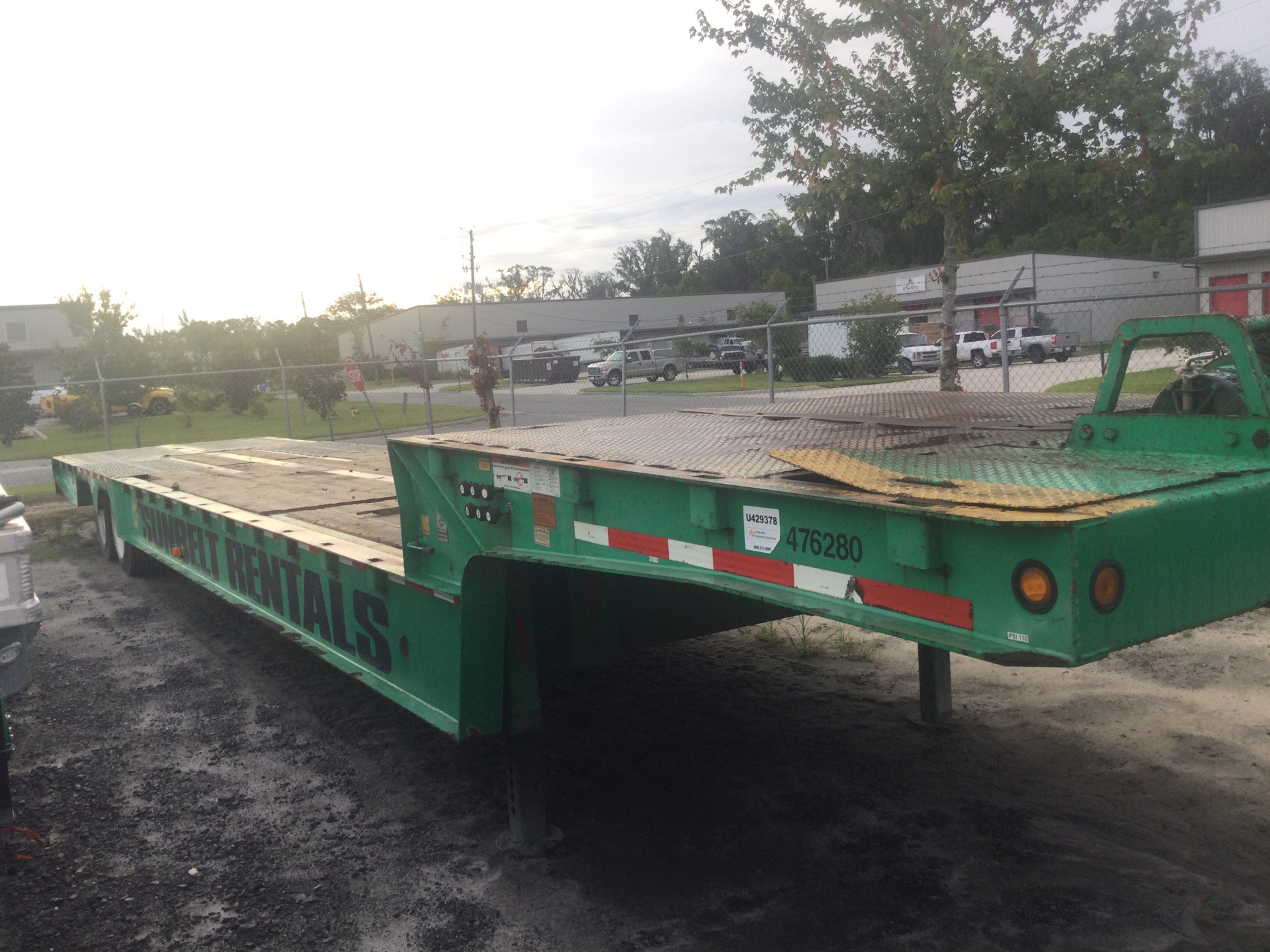 2013 Trail King TK70HT-482 50000 lb 35 ft T/A A-Train Lead hyd.flatbed Hydraulic Tail Trailer
