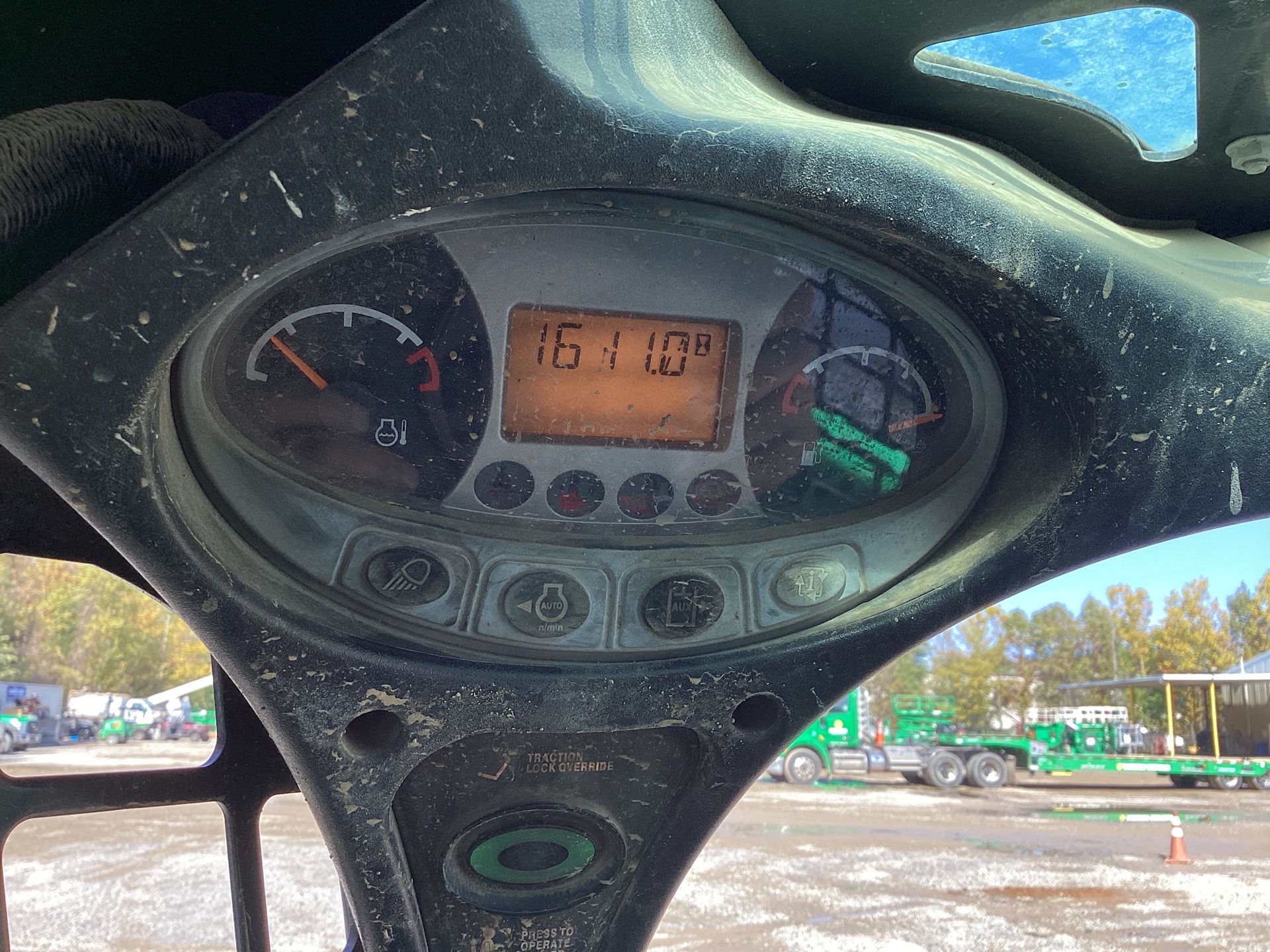 Photo - 25